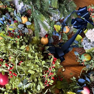 8' TREE, CHRISTMAS WREATHS, GARLAND AS PICTURED