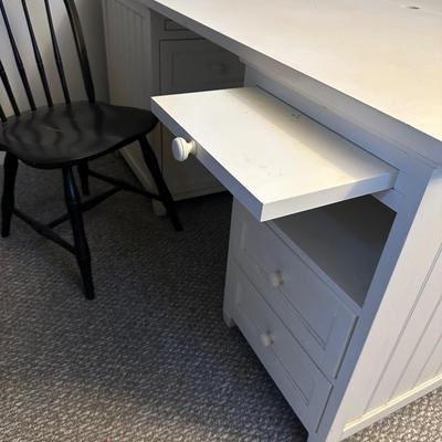 OUTLOOK INTERNATIONAL MODERN DESK AND CHAIR 64X30X32