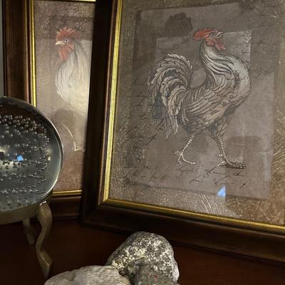 MICHAEL GARMAN EAGLE, ART GLASS PAPERWEIGHT ROCKS, CHICKEN FRAMED ART