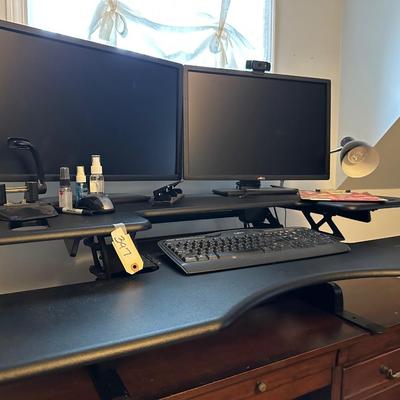 COMPUTER MONITOR LOT