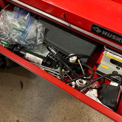 HUSKY RED TOOL CHEST WITH CONTENTS
