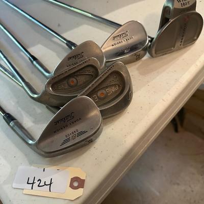 ODYSSEY WHITE HOT, TITLEIST & PING CLUBS AS PICTURED 6 PC