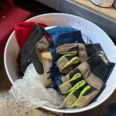 COOLER, EXTENSION CORDS, WORK GLOVES