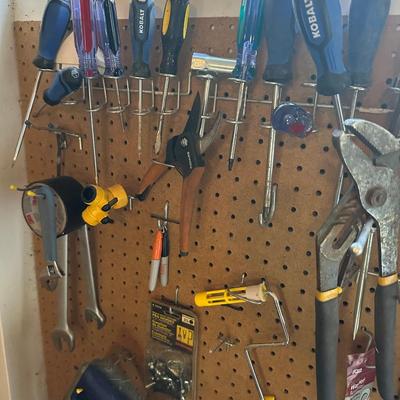TOOLS AS PICTURED