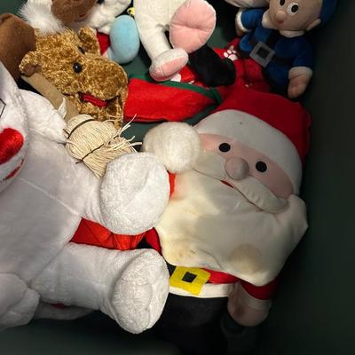 BUILD A BEAR CHRISTMAS BEAR LOT