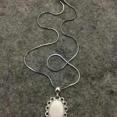 Super cute Silver-tone, fashion, necklace, stone pendant