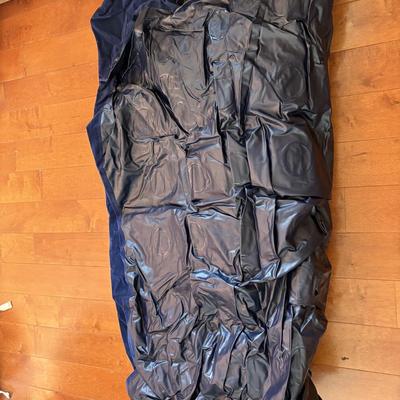 Kelty, Intex Air Mattresses w/ Integrated Pumps & Carry Bags (B3-ES)