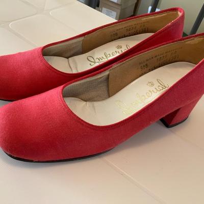 Lot of 2 Pair of vintage shoes sizes 4 1/2 and 5. Pink and red