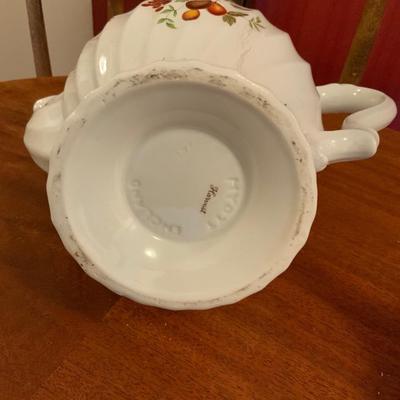 Lot of Vintage Teapots including 1 by Myott Harvest Pattern, England