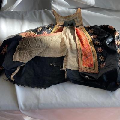 Thai Textiles and More (B3-BM)