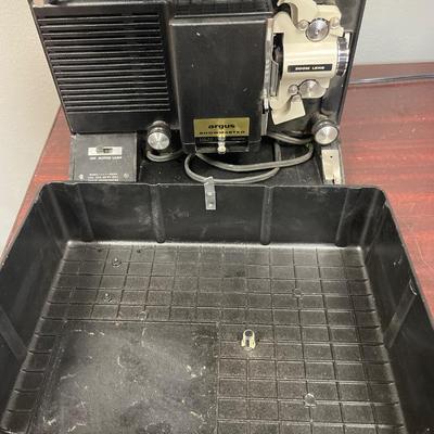 Argus Showmaster projector