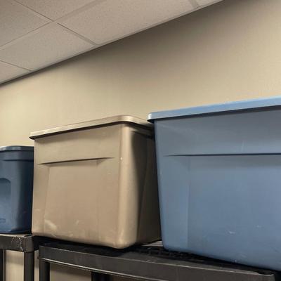 3 totes