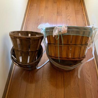 Lot of 4 Harvest Baskets