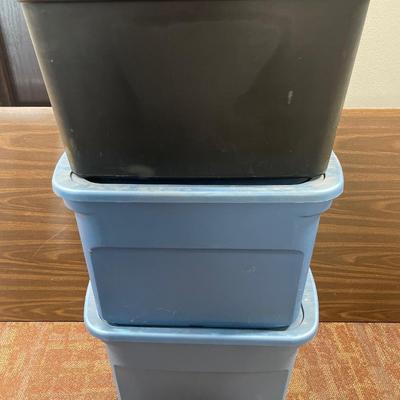 2 blue 20 gal & 1 black 20 gal