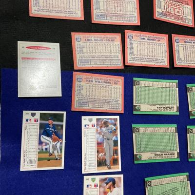 Toronto Blue Jays And KC Royals Trading Cards.