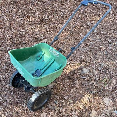 ‘Scotts’ Spreaders and Grass Seed (SB-BM)