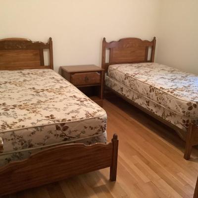 Twin bed 41"Headboad 18"footboard-two in this auction