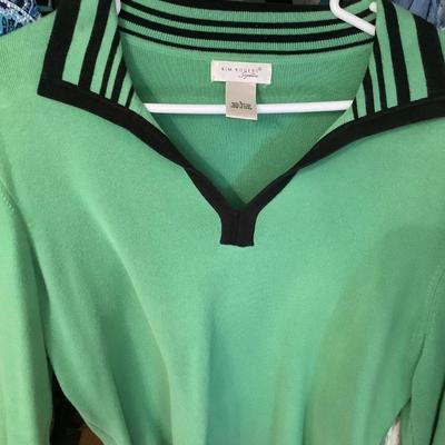 Ladies lot, Kim Rogers green