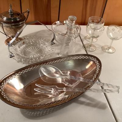 glass servers, vinegar lot