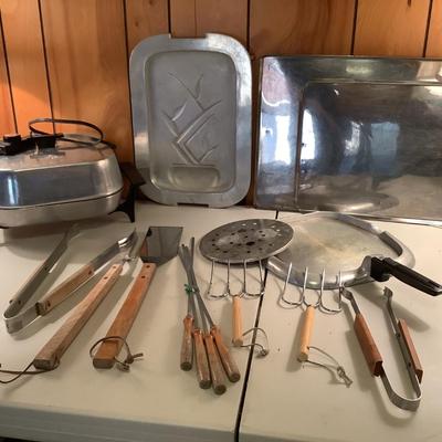 Wagner Ware sizzling platter, Sunbeam electric skillet lot
