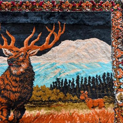 Elk and Mountains Velvet Tapestry (B3-DZ)