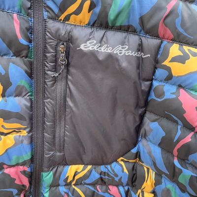 Nike, Polo, Eddie Bauer, + Other Men’s Clothing - Sizes S-M (B3-DZ)