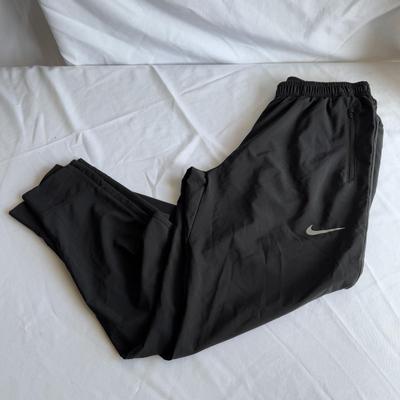 Nike, Polo, Eddie Bauer, + Other Men’s Clothing - Sizes S-M (B3-DZ)