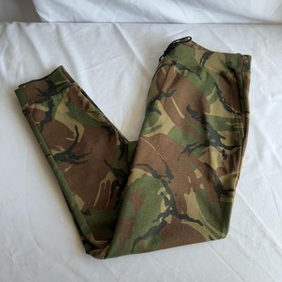 Nike, Polo, Eddie Bauer, + Other Men’s Clothing - Sizes S-M (B3-DZ)