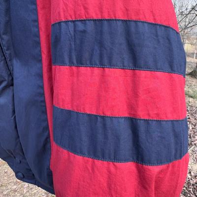 Nike, Polo, Eddie Bauer, + Other Men’s Clothing - Sizes S-M (B3-DZ)