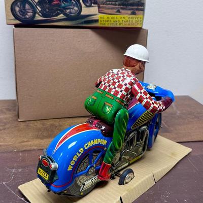 Vintage 1950's World Champion Motorcycle NEW CONDITION with original box Japanese Battery Operated Toy RARE