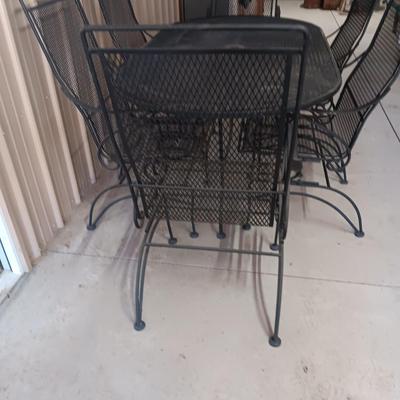 QUALITY WROUGHT IRON MESH PATIO TABLE W/6 ROCKING IRON CHAIRS