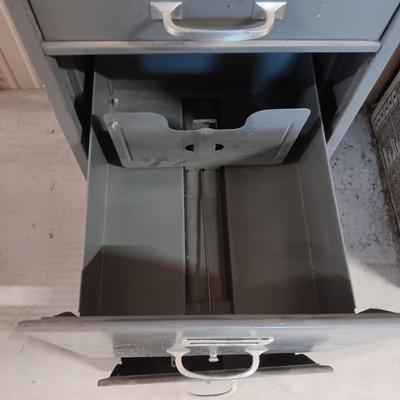 METAL FILING CABINET W/COMBO DOOR, MARBLE HORSE BOOKENDS AND VARIOUS BOOKS