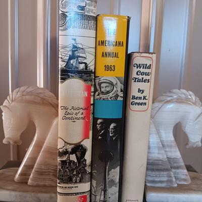 METAL FILING CABINET W/COMBO DOOR, MARBLE HORSE BOOKENDS AND VARIOUS BOOKS