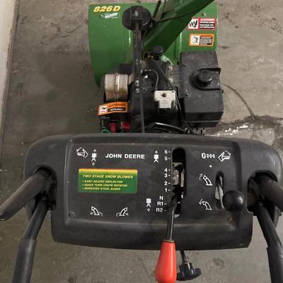 John Deere 826D push snow blower
