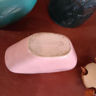 MISC VINTAGE HOUSEHOLD ITEMS
