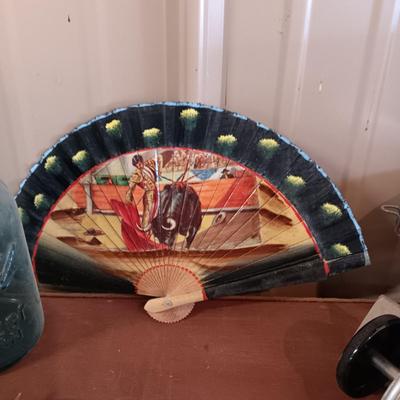 MISC VINTAGE HOUSEHOLD ITEMS