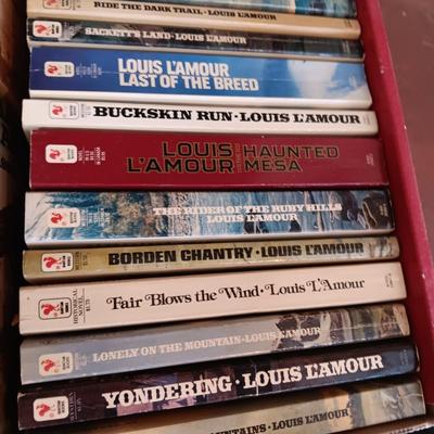 LOUIS L'AMOUR SOFTBACK NOVELS (1)