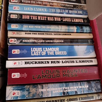 LOUIS L'AMOUR SOFTBACK NOVELS (1)