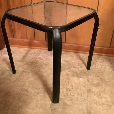 glass top square patio side table 17"H 16" x 16"