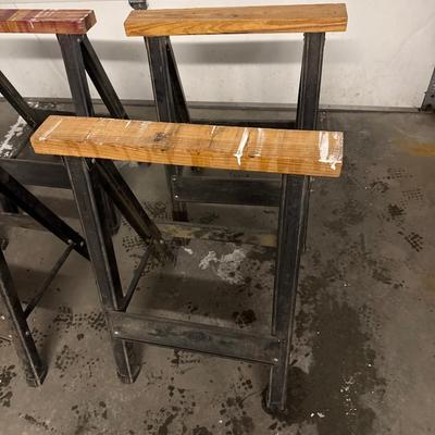Folding sawhorses