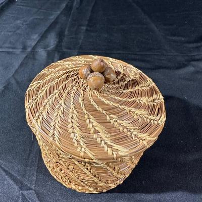 Handmade Miniature Baskets and Carved Wood Crafts