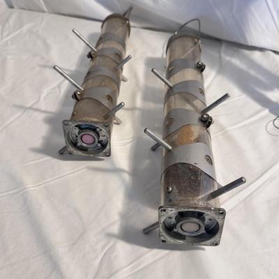 Droll Yankees Thistle Feeders and More (B3-DZ)