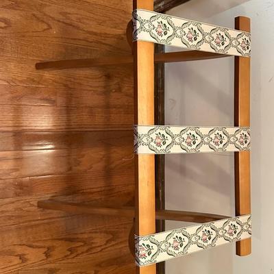 Luggage Stand with Floral Design