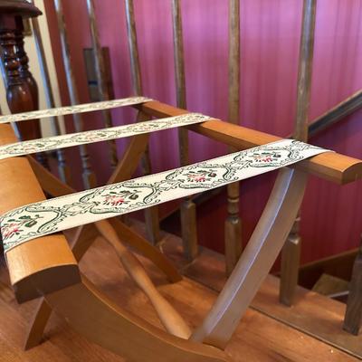 Luggage Stand with Floral Design