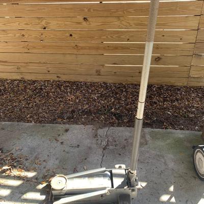Floor Jack Pittsburgh Heavy Duty 3 ton