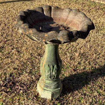 Concrete birdbath 30"H 23"diameter