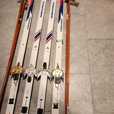 2 Pairs Fishers Europa Glass Cross Country Snow Skis w Poles