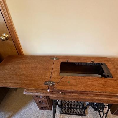 Antique Wood Singer Sewing Machine Table