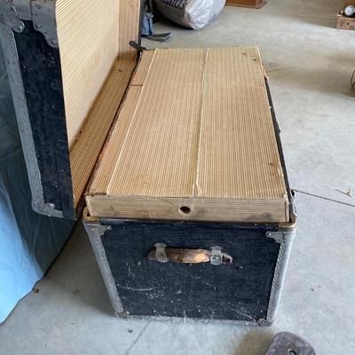 LARGE TRUNK WITH A SHELF
