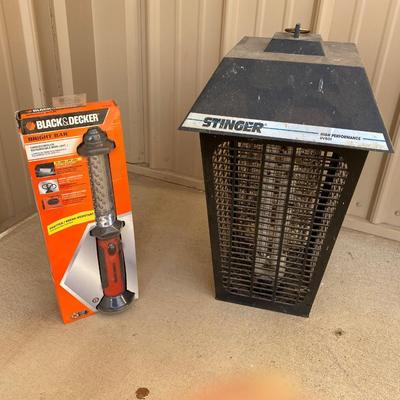 BLACK & DECKER BRIGHT BAR RECHARGEABLE WORK LIGHT & STINGER BUG ZAPPER
